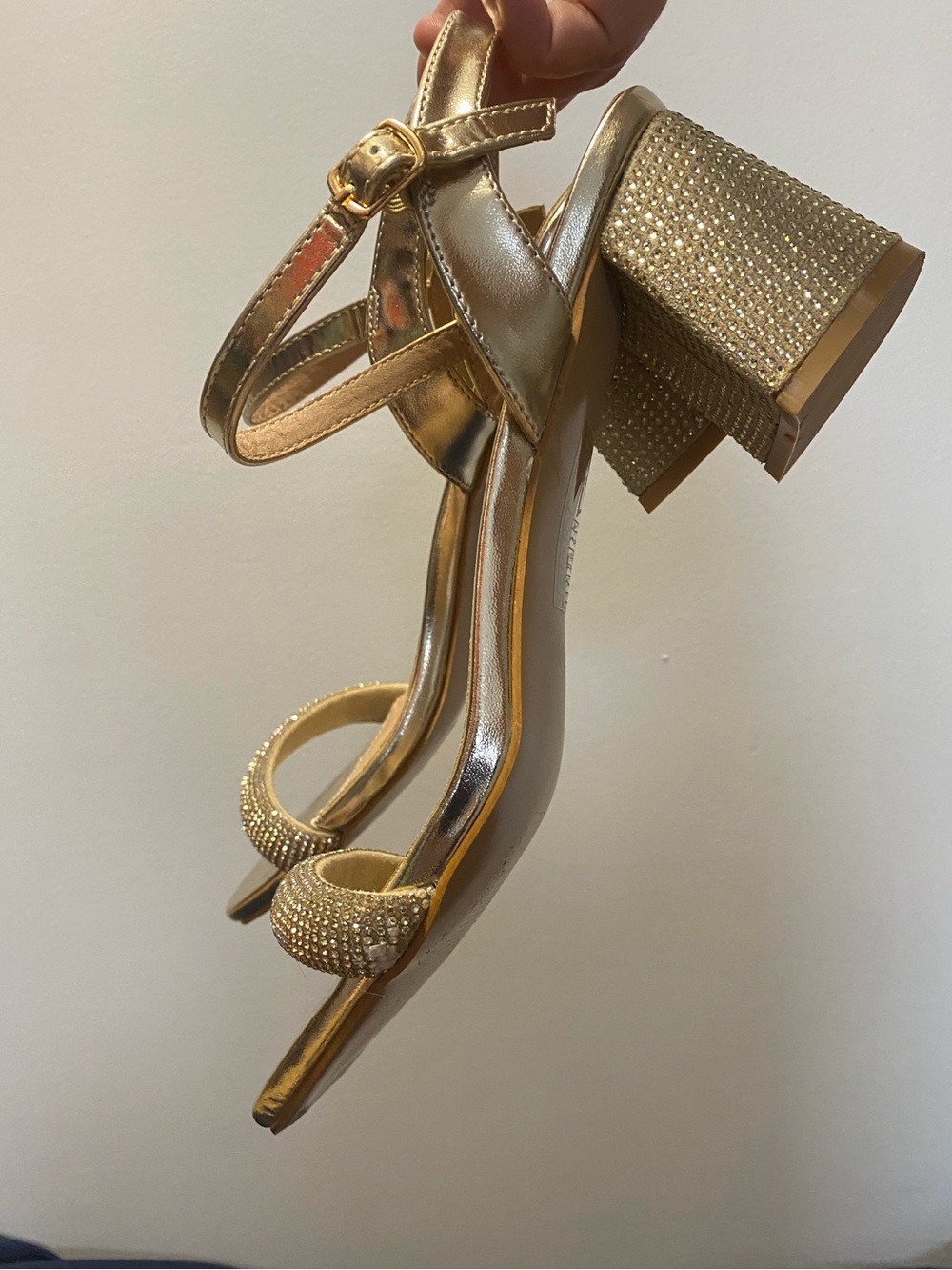 Le chateau gold chunky heel sandals size 10